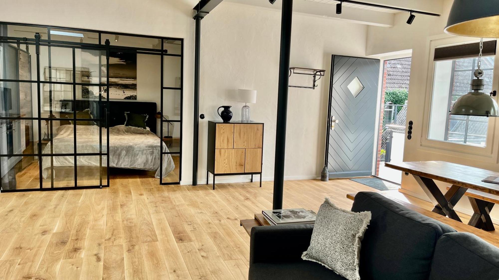Loftwohnung 2 Simmerdeis An Der Gracht Friedrichstadt Exteriör bild