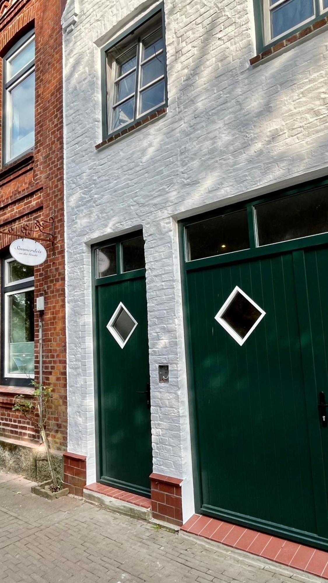 Loftwohnung 2 Simmerdeis An Der Gracht Friedrichstadt Exteriör bild